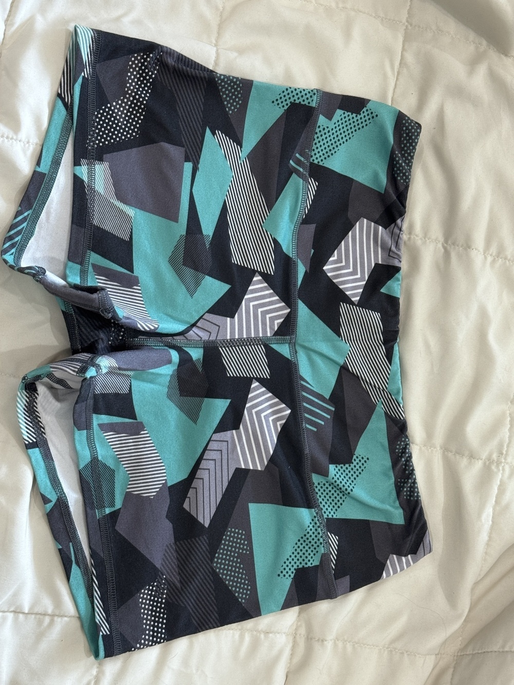 FLEO Teal Black Gray Geo Triangles XL